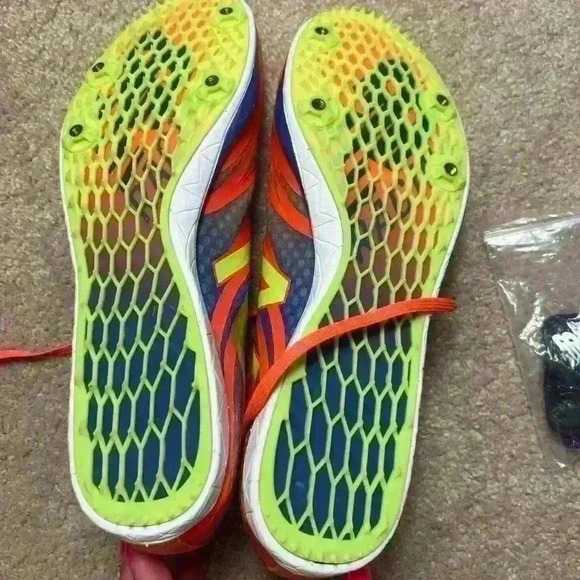 New New Balance sz 10.5 Racing Silenthunter cleats with tool and cleats - Picture 2 of 2